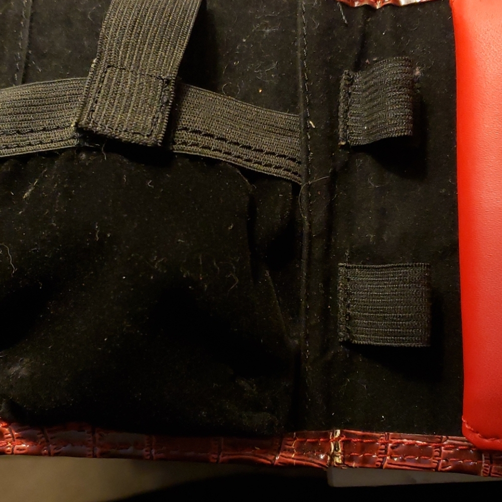 Wristlet - Picture 7 of 7